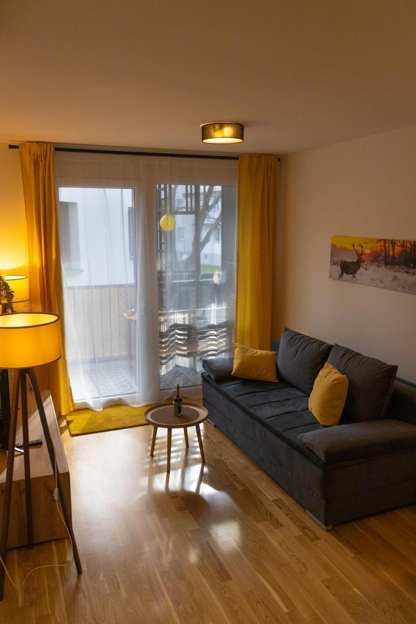 וינה Danube City Lodge, Uptown, A/C מראה חיצוני תמונה